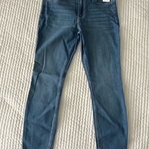 Hollister 5s skinny jeans with tags